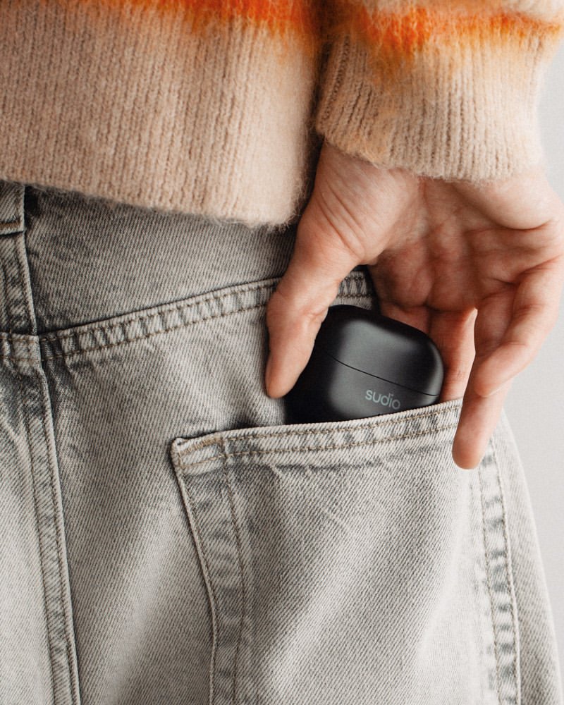 Guaranteed: up to 30 hours of good vibes per charge.⁠⁠The Sudio D1 Daily Earbuds. Available in select regions. ⁠⁠#sudio #shapingsound #dailydose #D1White #D1Black