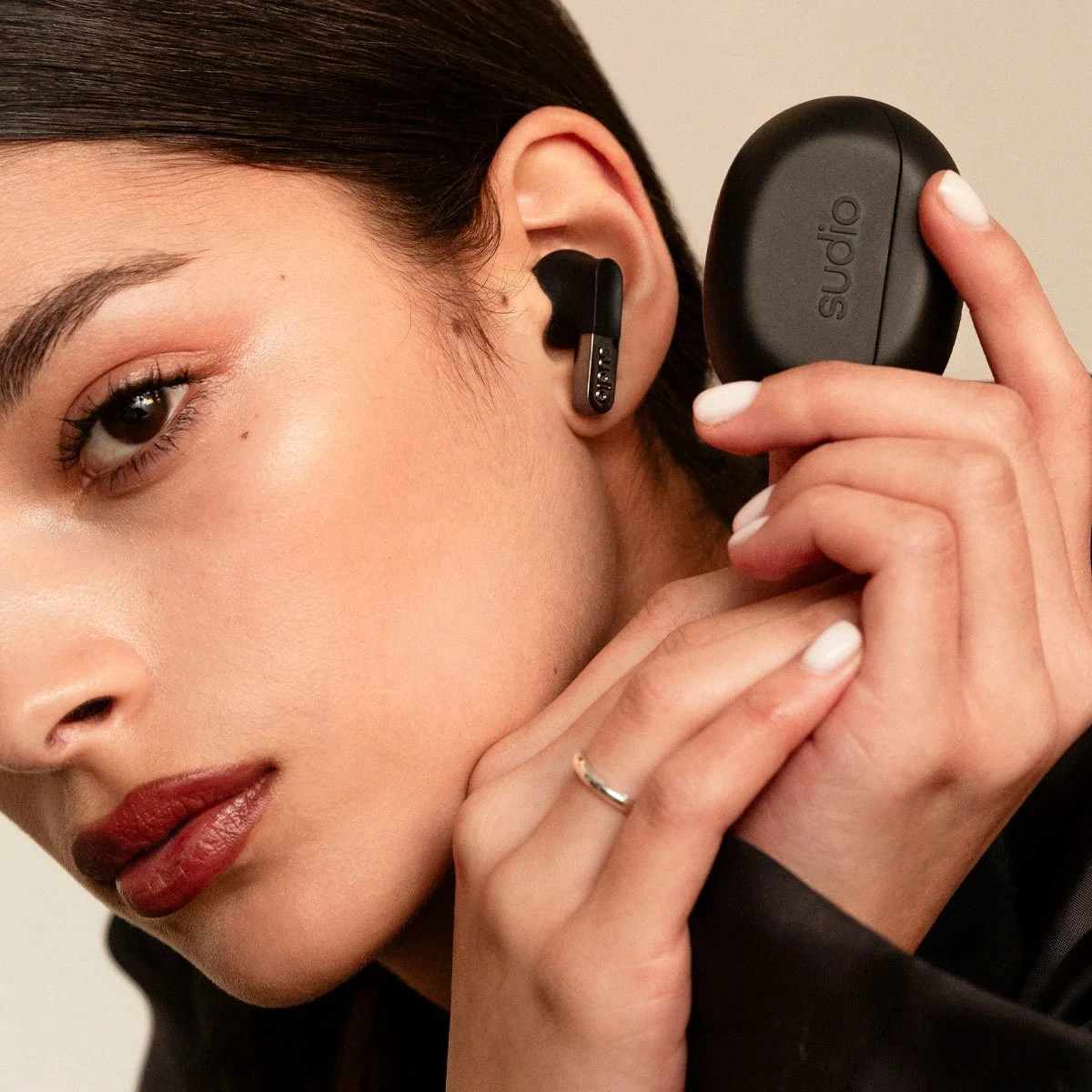 Sudio earbuds